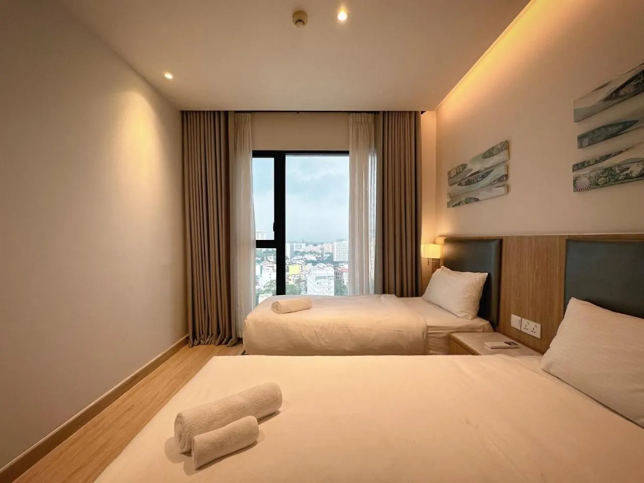 Luxury Gold Apartment 86 : D1- Mension , Rooftop Pool - District 1 Ho Chi Minh City